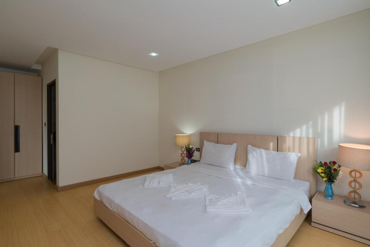 Goldstone Residency Patong , Phuket 아파트 외부 사진